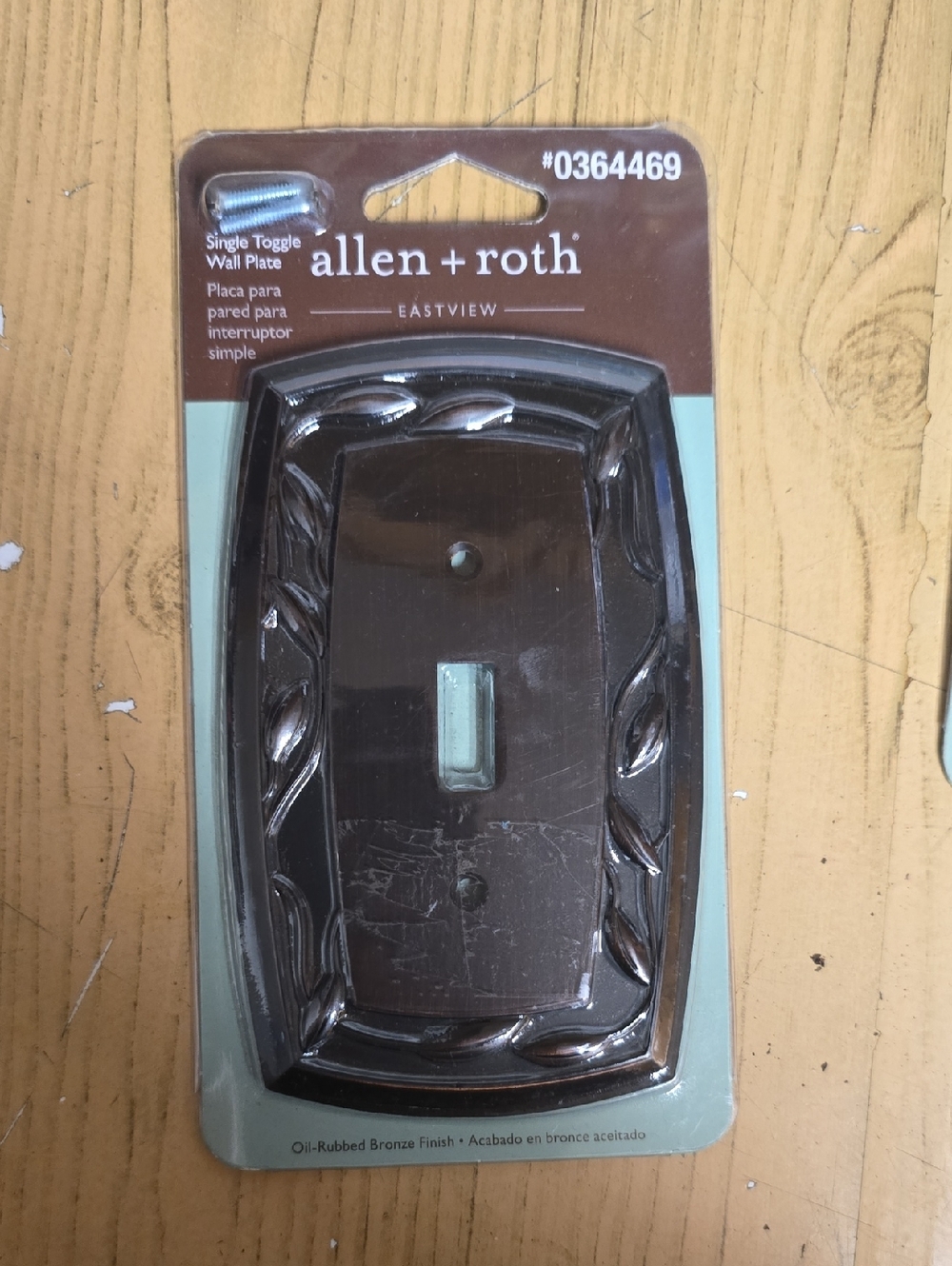 allen + roth Oil-Rubbed Bronze Triple Toggle Wall Plate - Picture 4 of 5